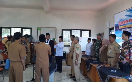 Babinsa Koramil 17 Wanayasa Hadiri Pelantikan Perangkat Desa