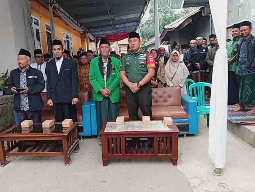 Babinsa Koramil 17 Wanayasa Hadiri Pengajian Dalam Rangka Milad ke 18 Majelis Ta'lim An-Nisaa