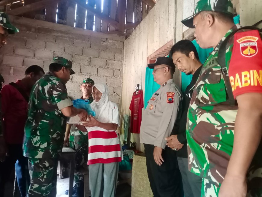 Babinsa dan Bhabinkamtibmas Bersinergi dalam Aksi Sosial Pembagian Sembako