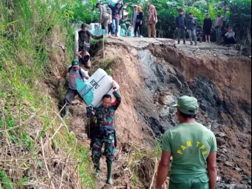 Semangat Berkobar Pengiriman Logistik Pemilu