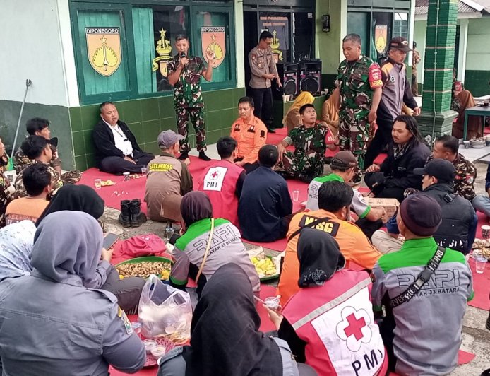 Ramai Ramai Sambangi Koramil 17/Wanayasa Untuk Semarakan HUT TNI Yang Ke- 80